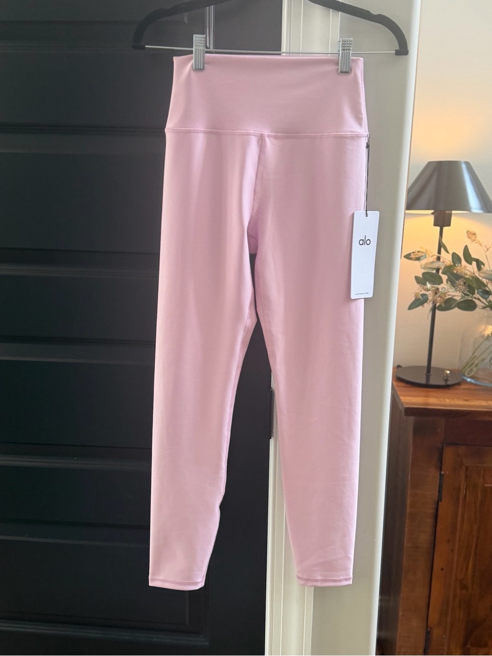 ALO airlift legging